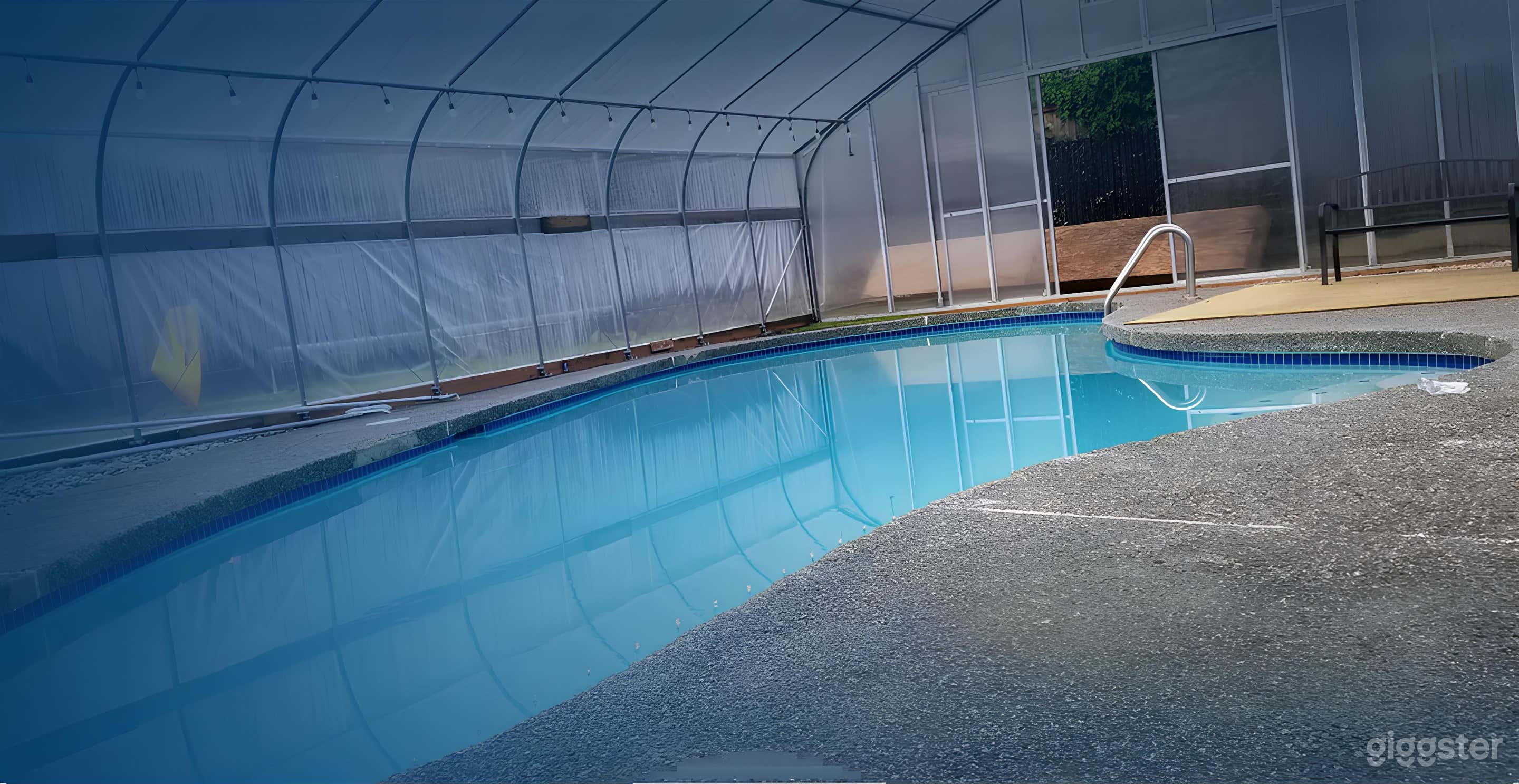 West Pool: NE Seattle Photo 4