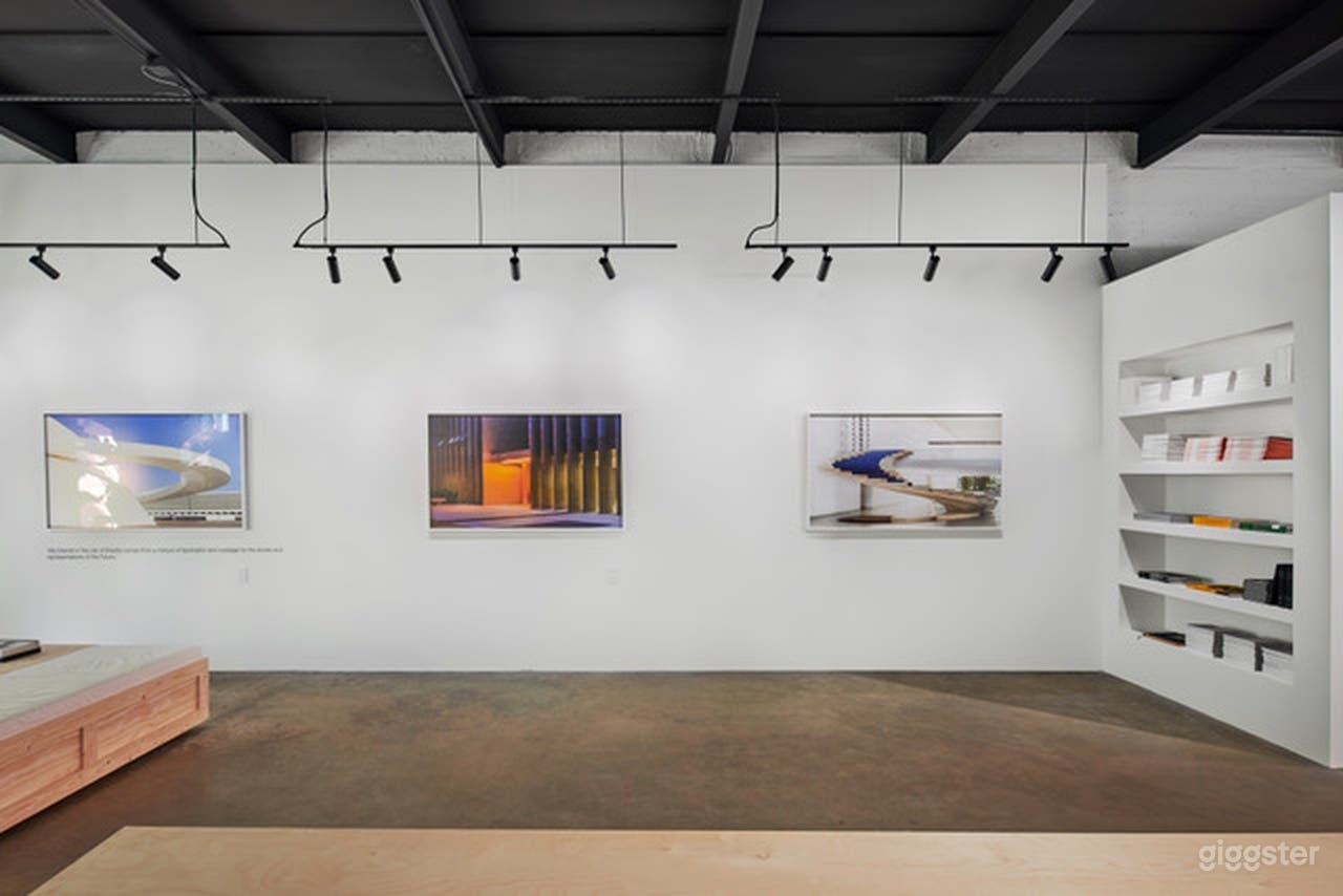 Vibrant Gallery for Shoots in Little Haiti Miami Photo 2