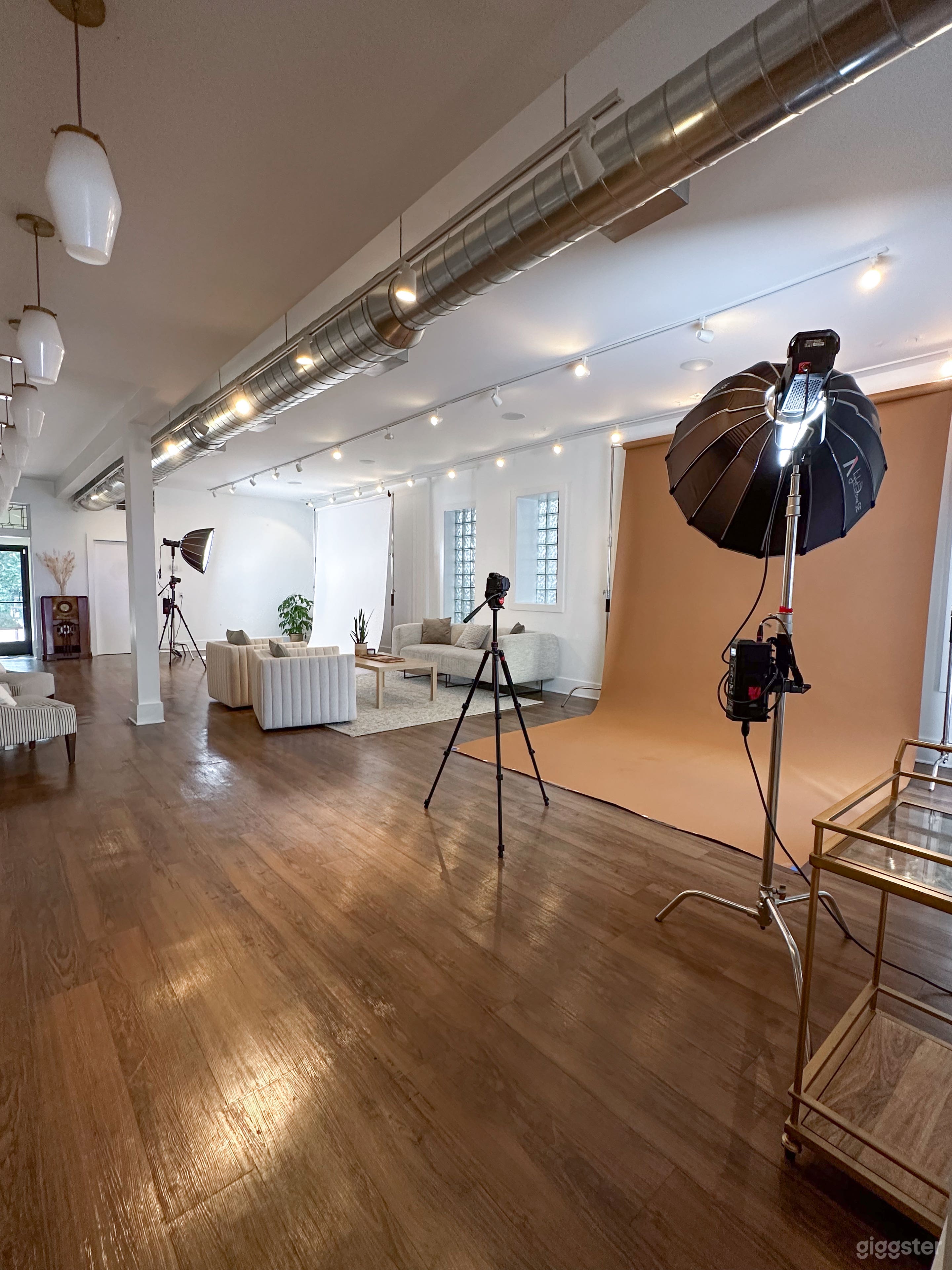 Large Music Row Photography &amp; Videography Studio Photo 1
