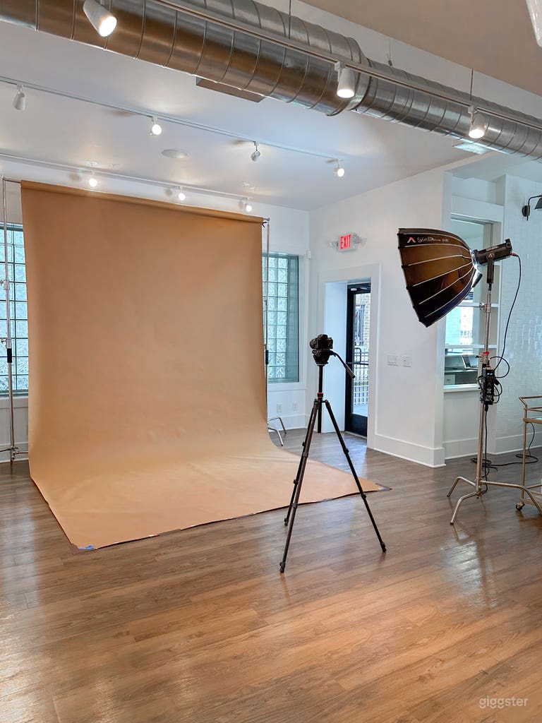  Large Music Row Photography & Videography Studio 