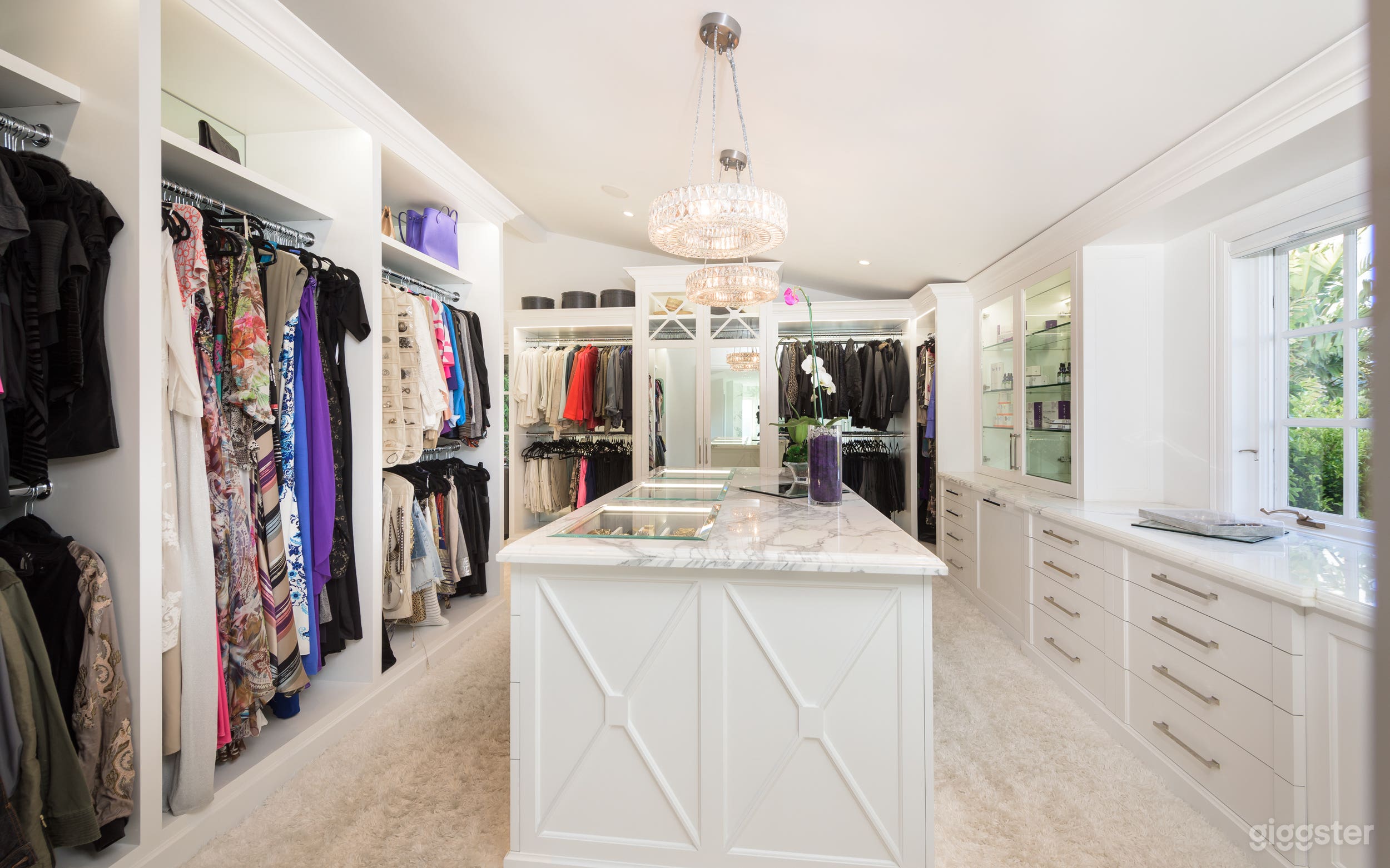 Walk in closet