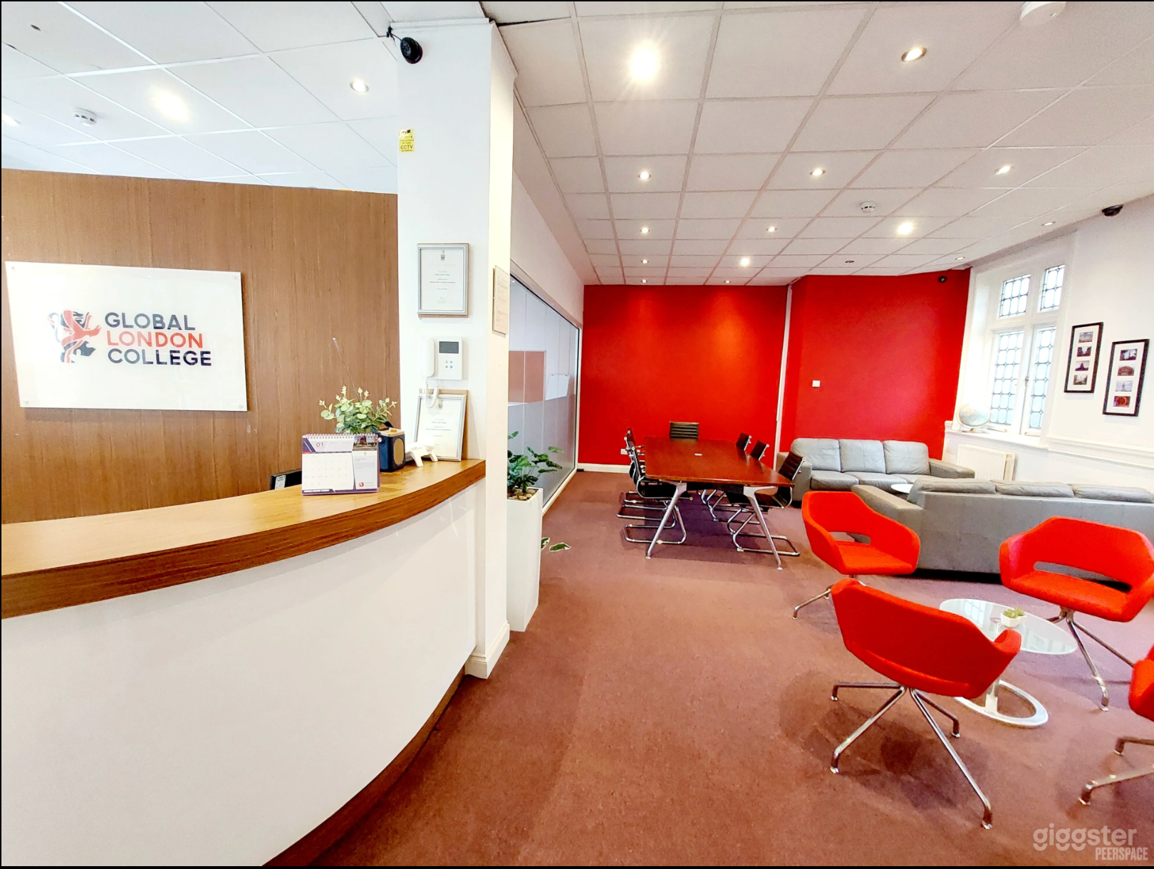 Versatile Classrooms for Learning & Workshops Photo 4