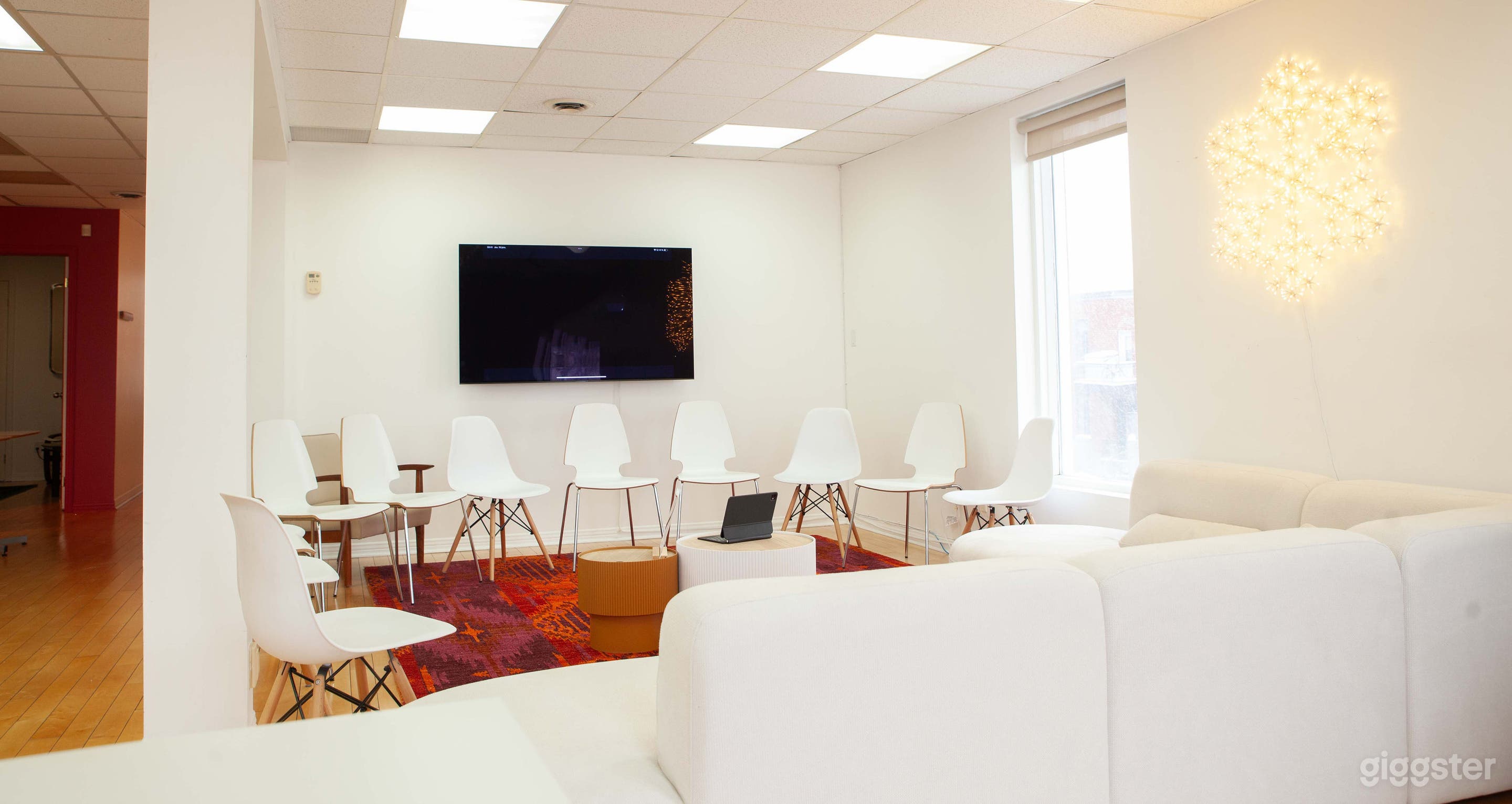 Multi-purpose Meeting, Workshop & Recording Space (Mile End) Photo 2