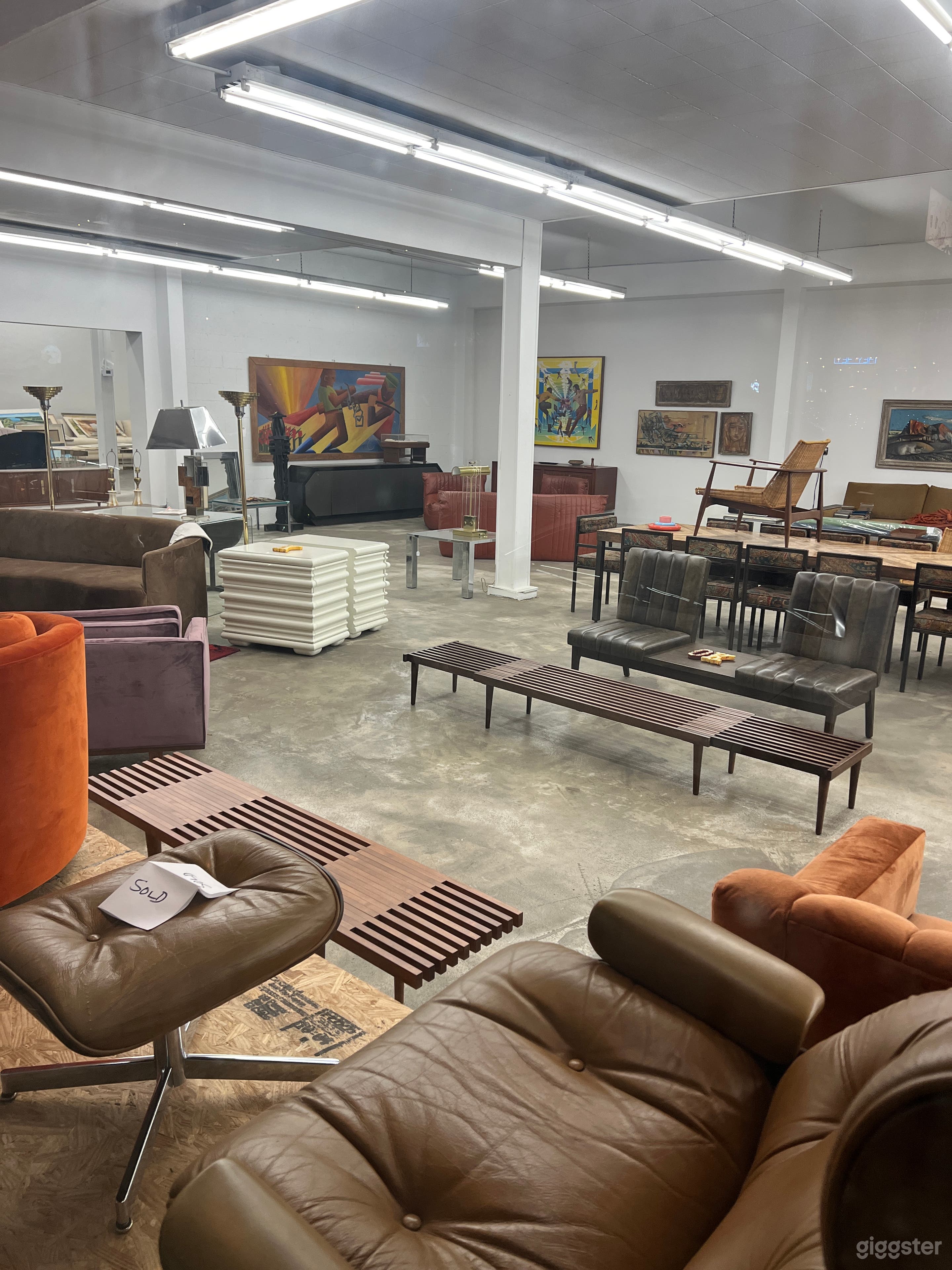 1950s Prime Location over 50 feet of frontage ! Photo 3