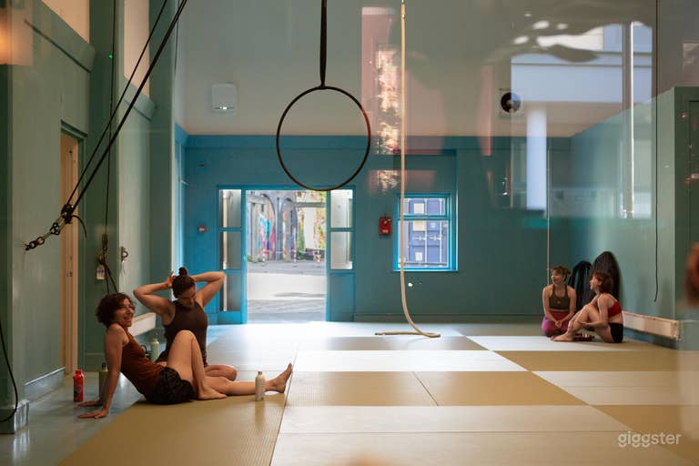  Bright Aerial Studio Space 