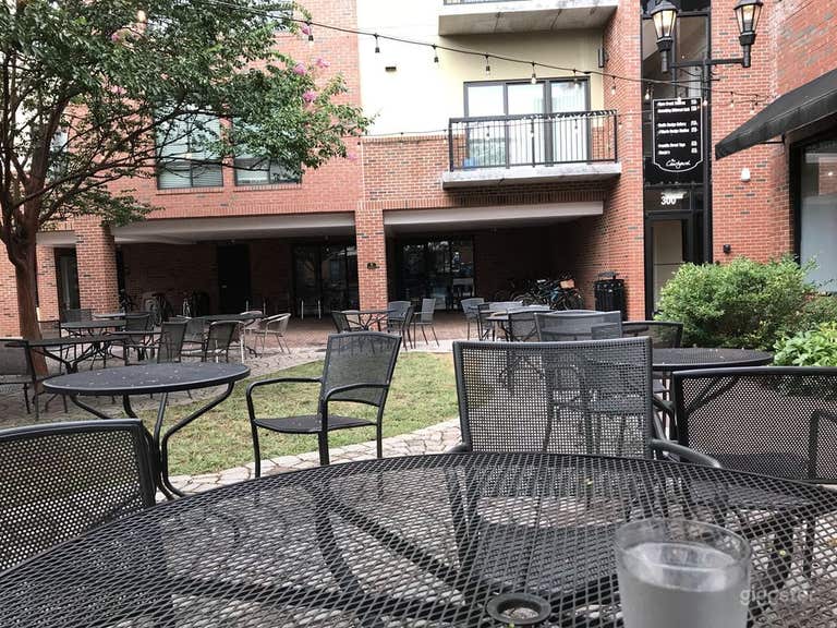  Atmospheric Restaurant in Chapel Hill 