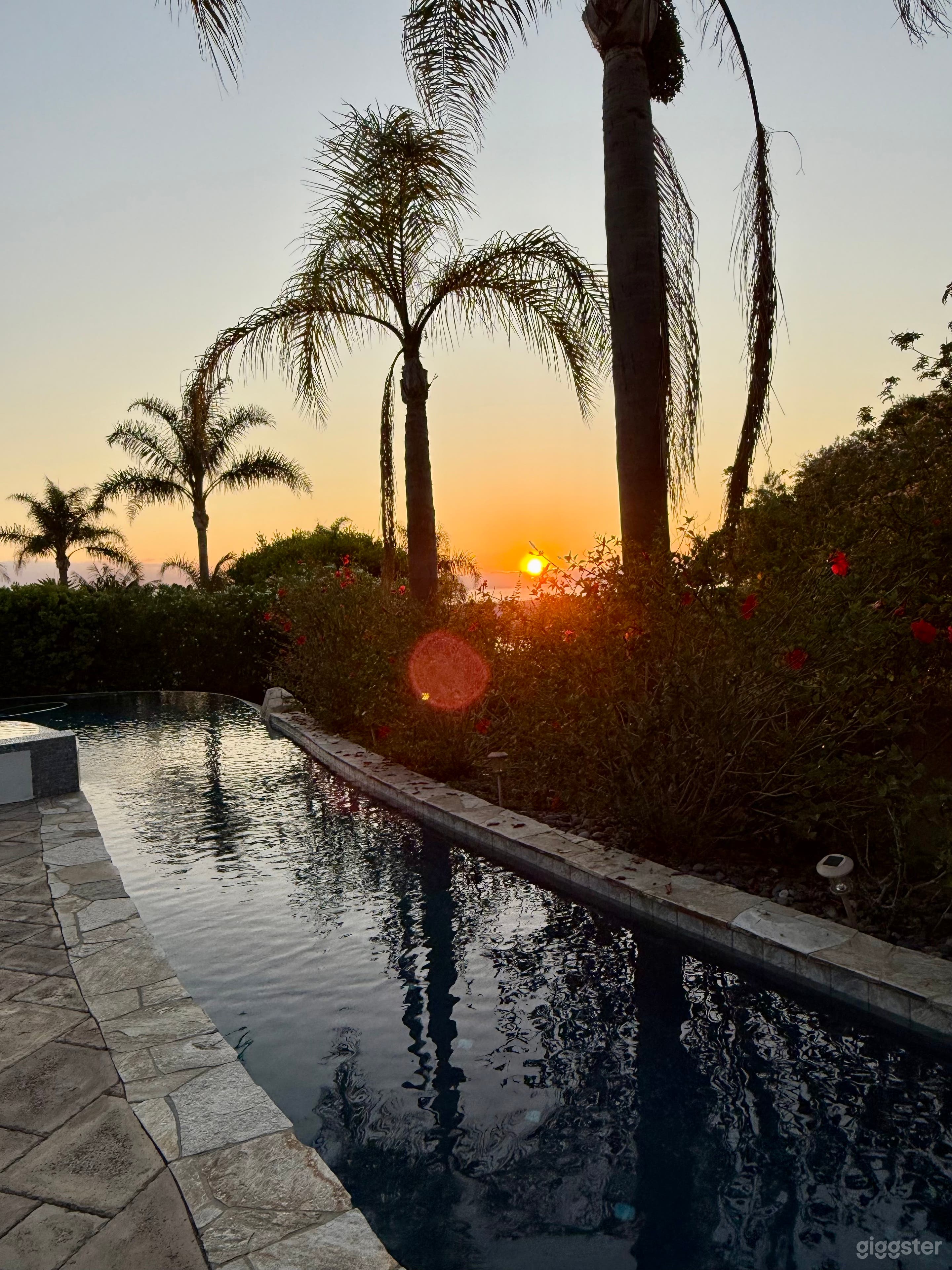 Outdoor Pool with Tropical Vibes and Amazing Views  Photo 4