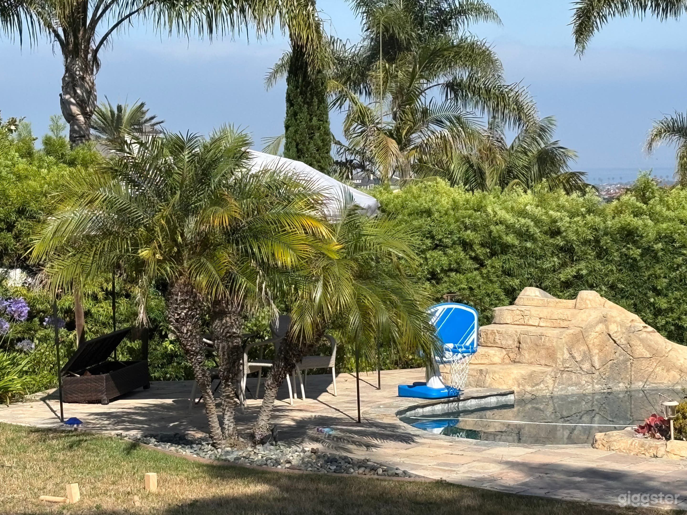 Outdoor Pool with Tropical Vibes and Amazing Views  Photo 3