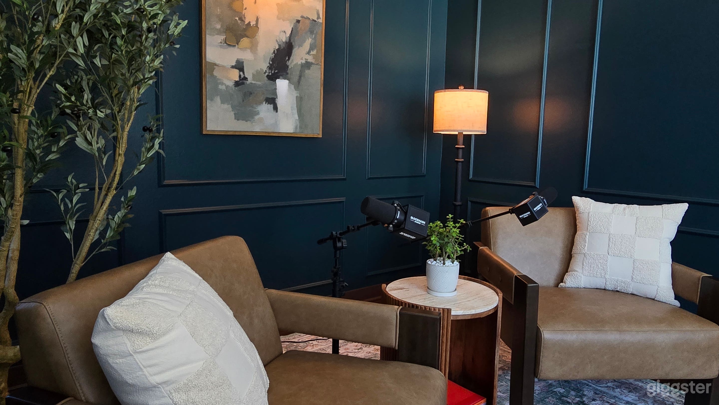 Professional Podcast & Content Creation Studio in Las Vegas Photo 1