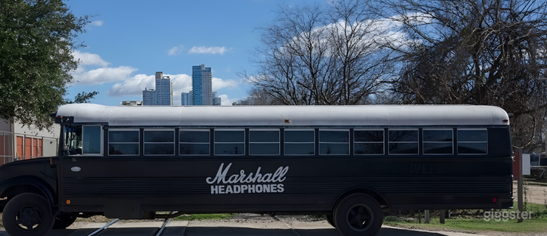  Fully-Loaded Party Bus Experience 