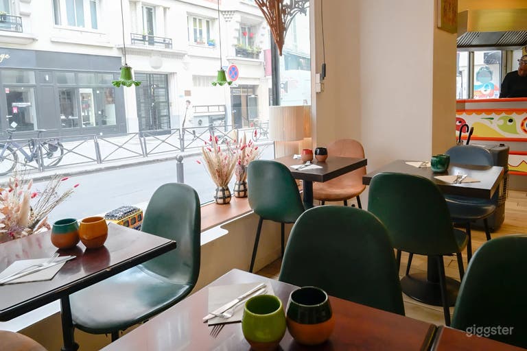  Einzigartiger bretonisch-senegalesischer Restaurantbereich im Zentrum von Paris 