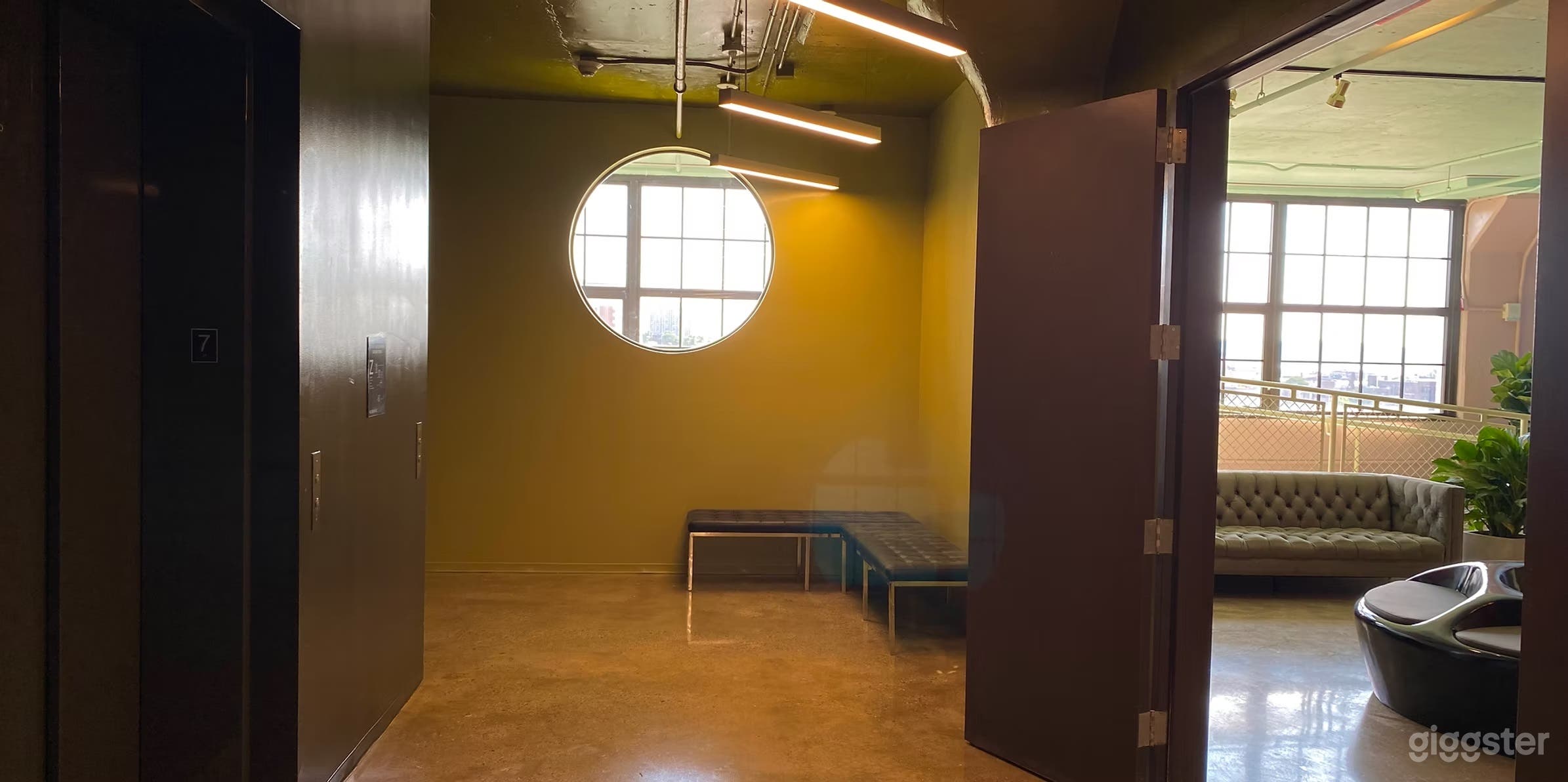 Bright Creative Studios Near Industry City Photo 1