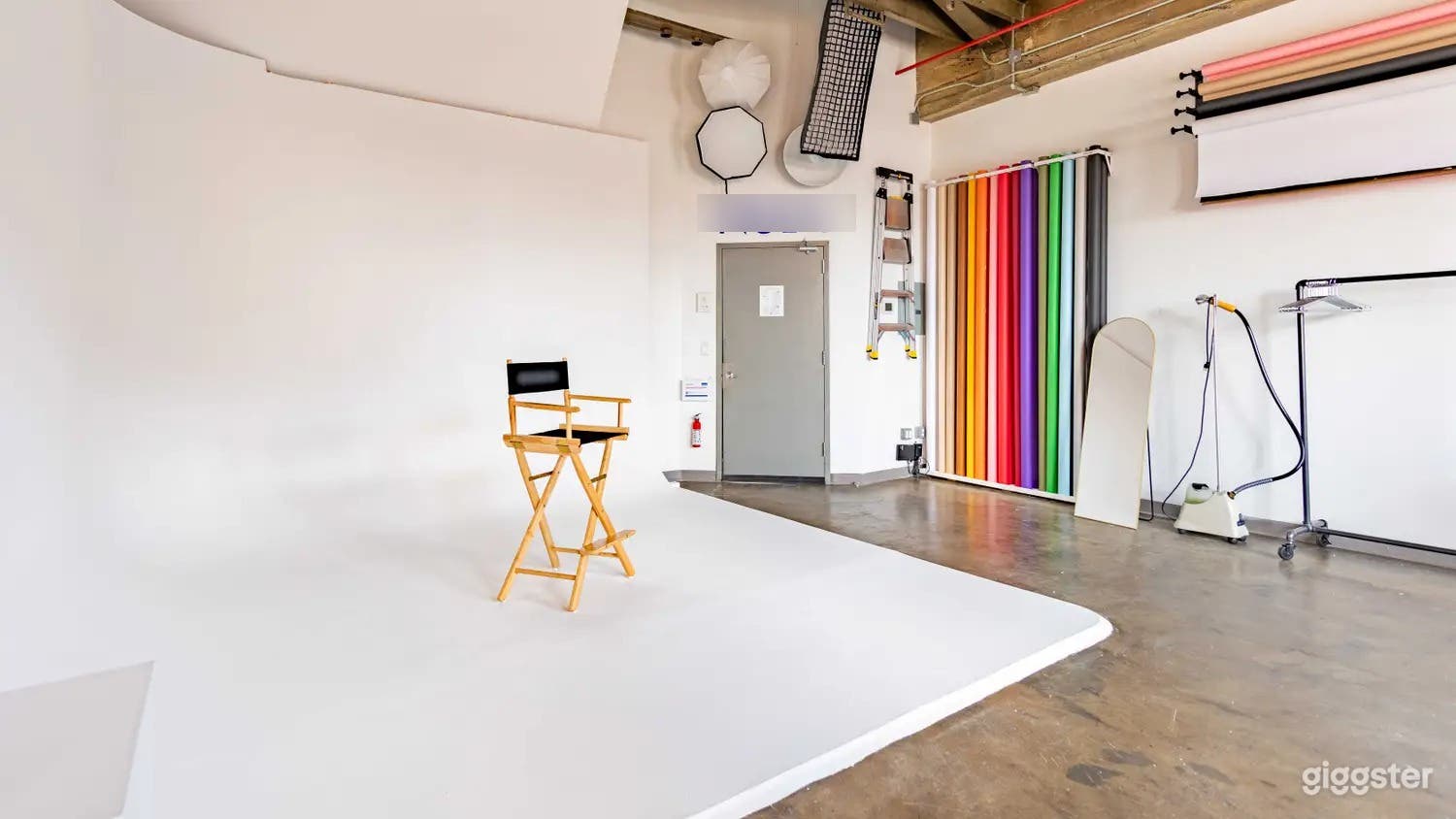 Cyc Wall Loft Photo Studio w/Equipment Included Photo 3