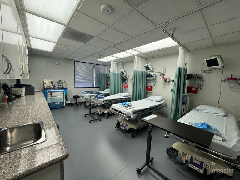  Hospital Surgery Center, exam rooms 