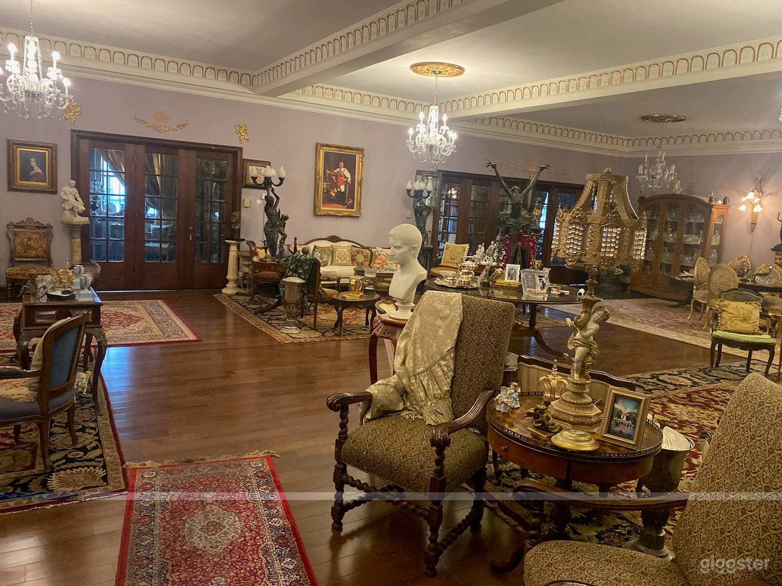 The Grand Salon Photo 4