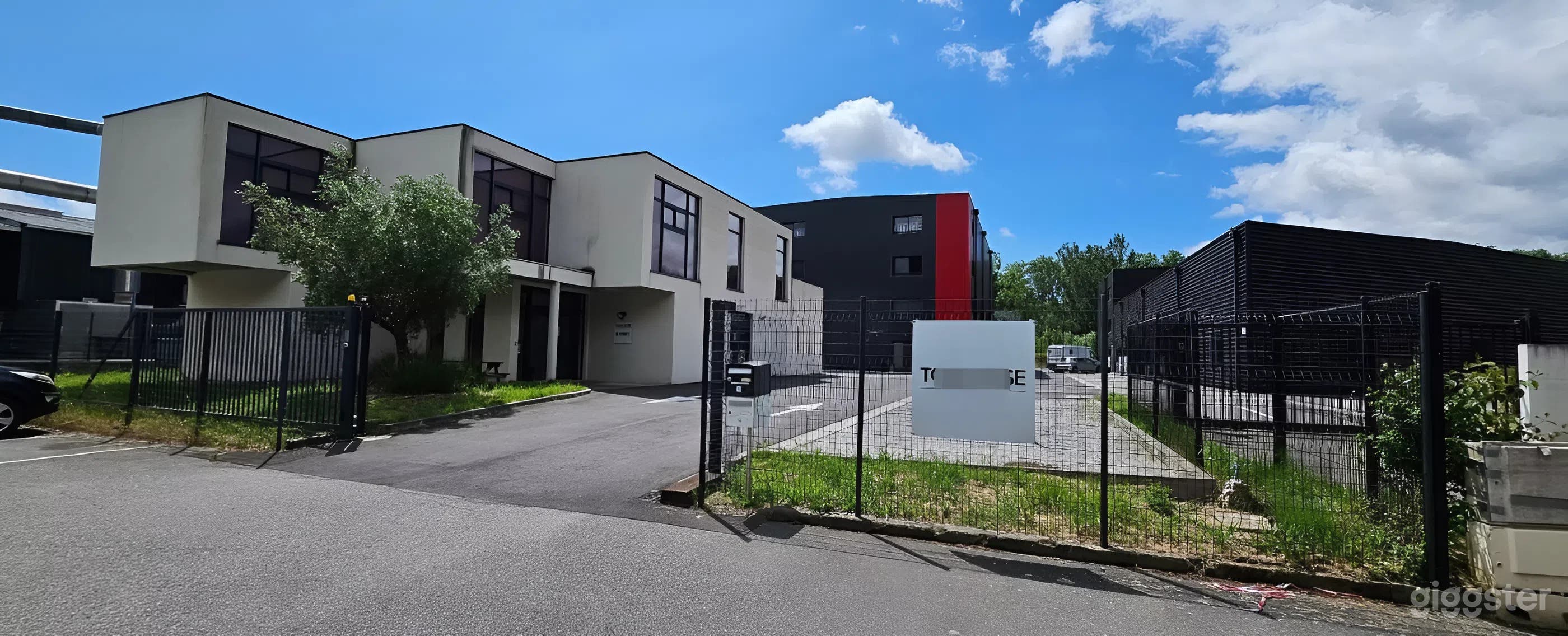 Plus grand complexe de showrooms de France | Espaces modulab Photo 1