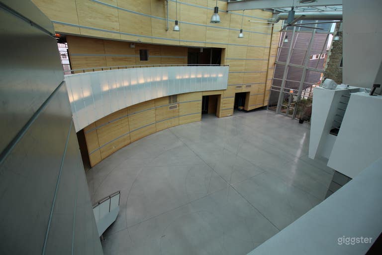  The Atrium - Elegant Skylit Event Space in Chicago 