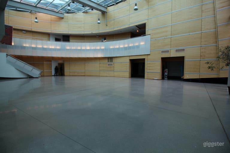  The Atrium - Elegant Skylit Event Space in Chicago 