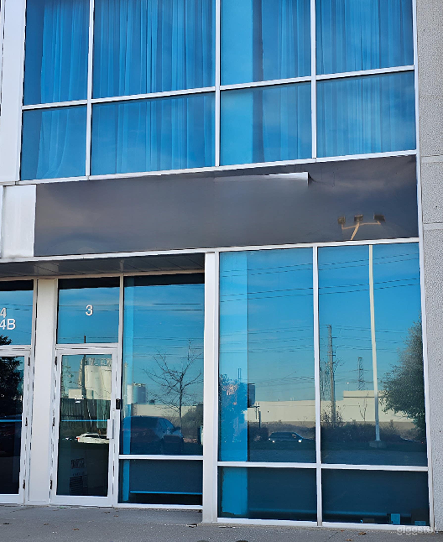 Professional Creative Studios: Photography, Music &amp; Podc Photo 2