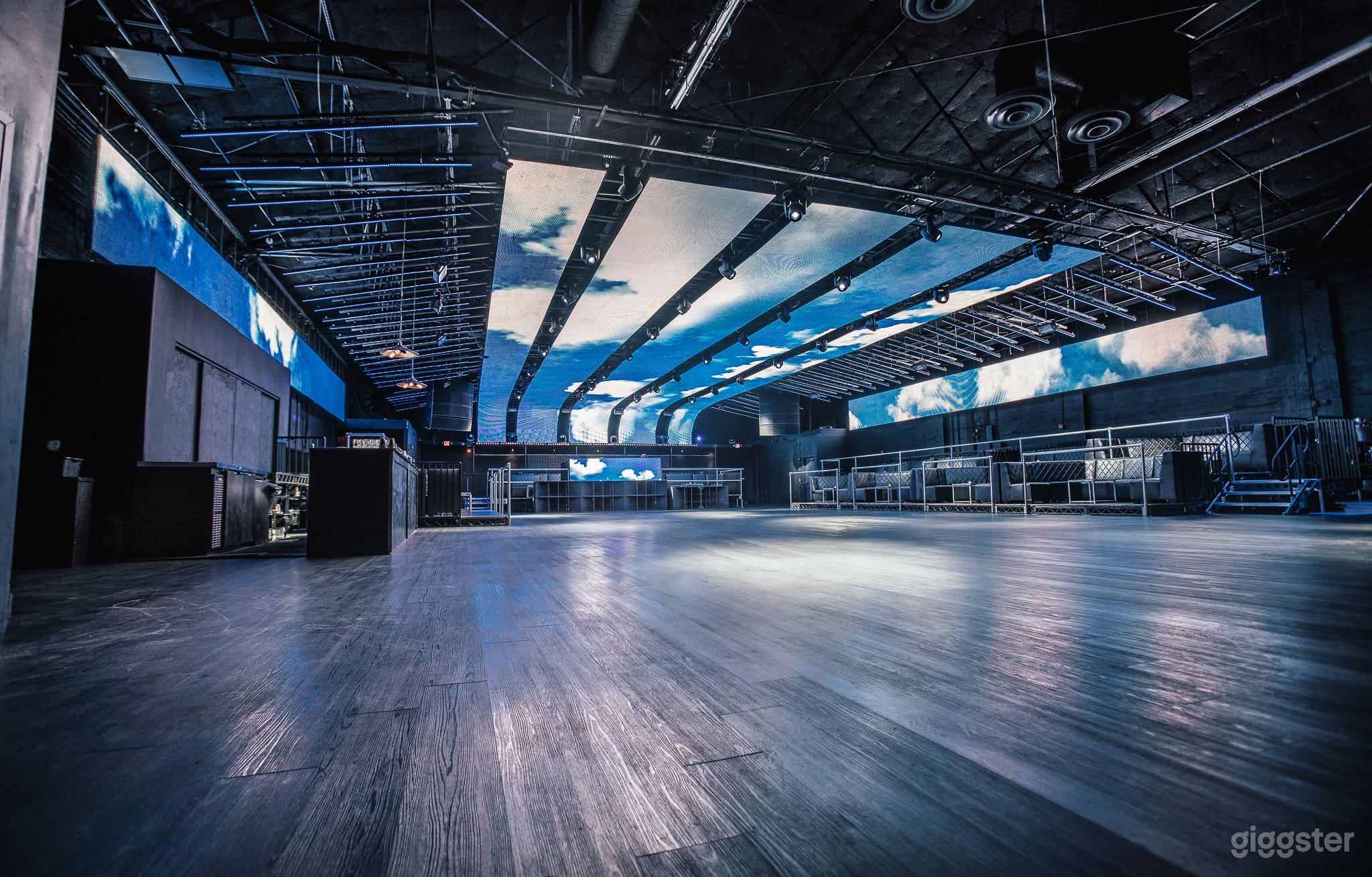 Immersive Event Space with LED Ceiling Photo 4