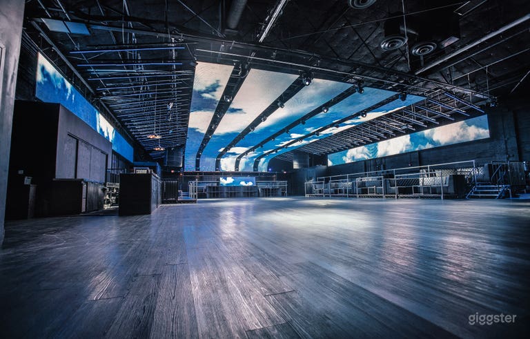  Immersive Event Space with LED Ceiling 