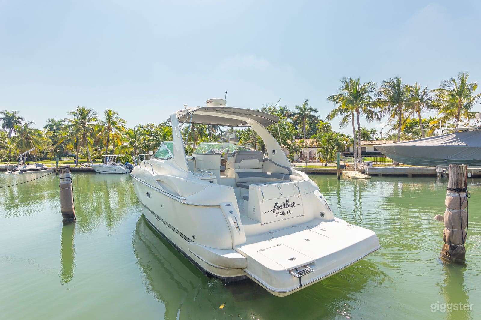 CRUISER | 42' YACHT Photo 2