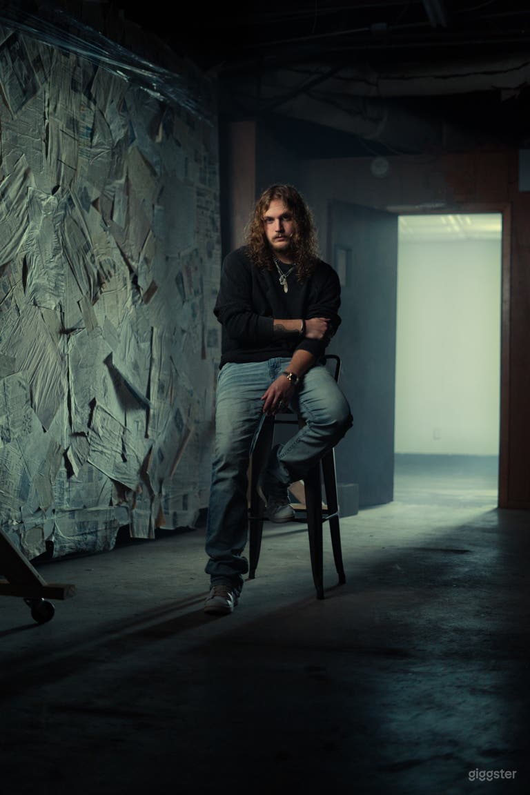  Industrial Warehouse Studio 