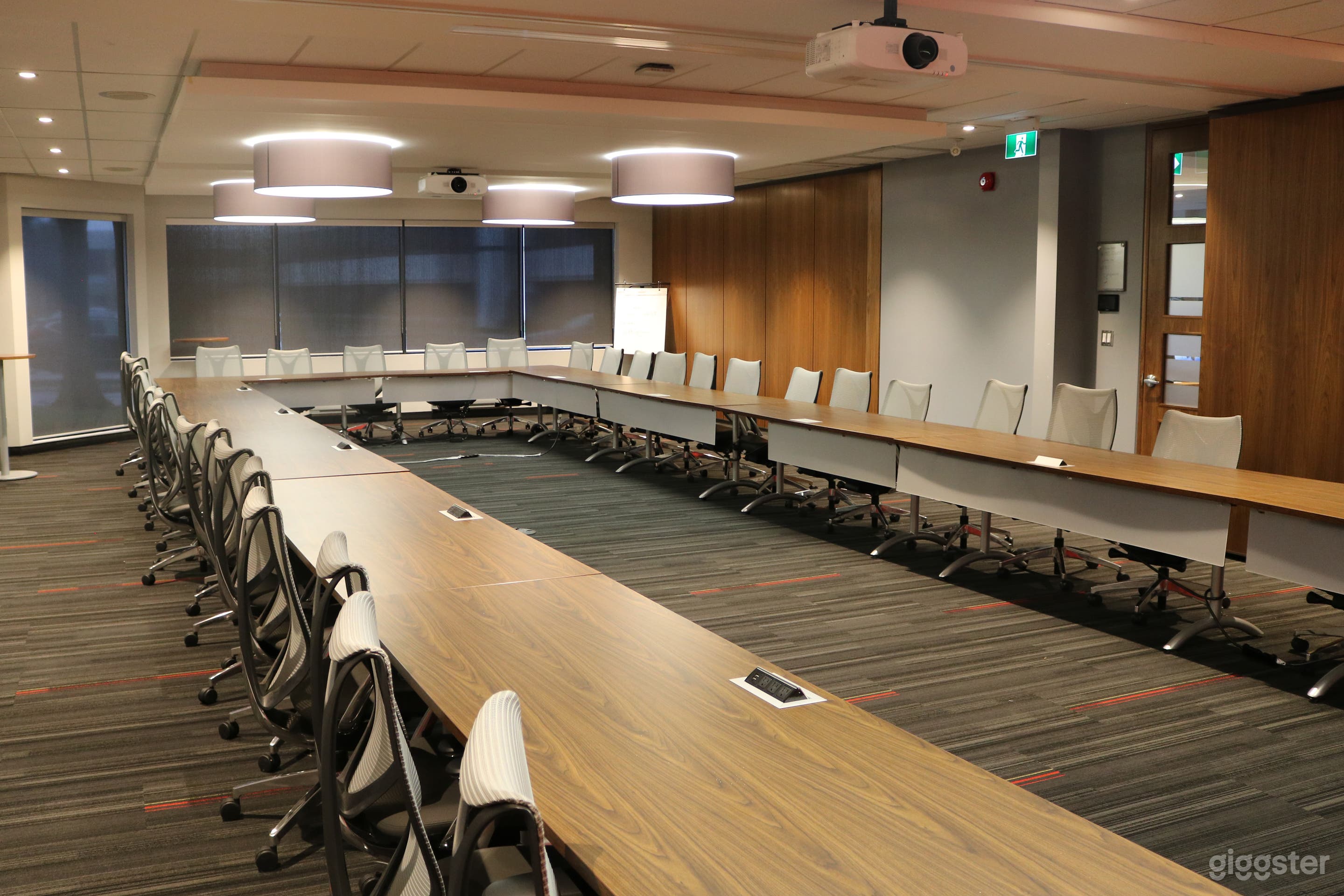 Conference Centre Space Photo 3