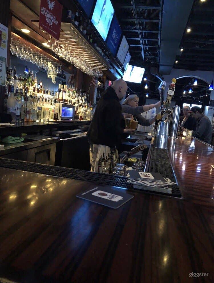 Iconic Sports Bar and Live Music Party Room Photo 4