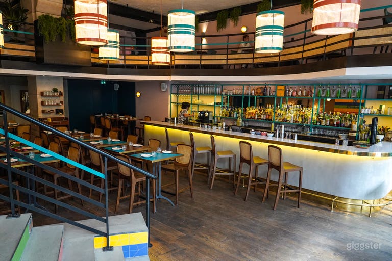  Vibrant Urban Space with Tropical Accents  