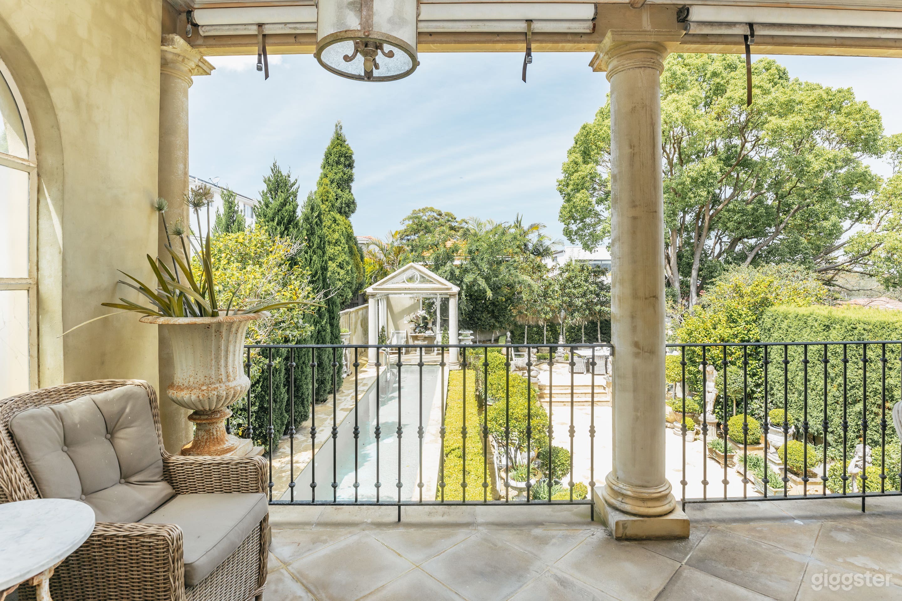 Giardini an Italian Villa and garden Photo 4