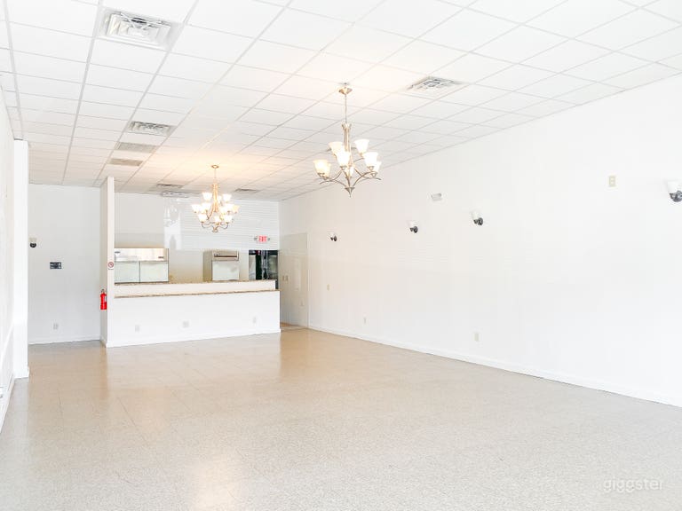  White Minimal Event Space 