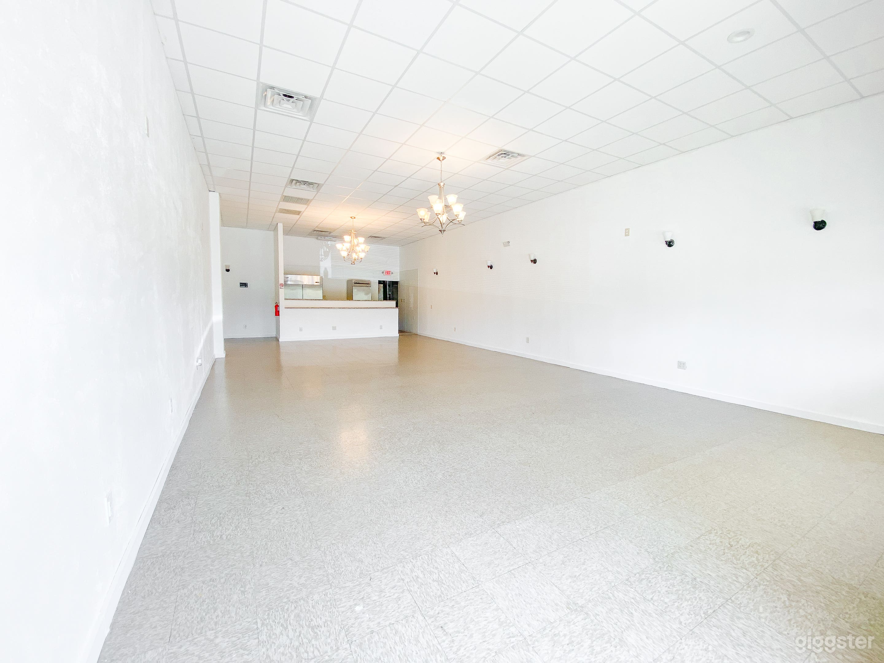 White Minimal Event Space Photo 2