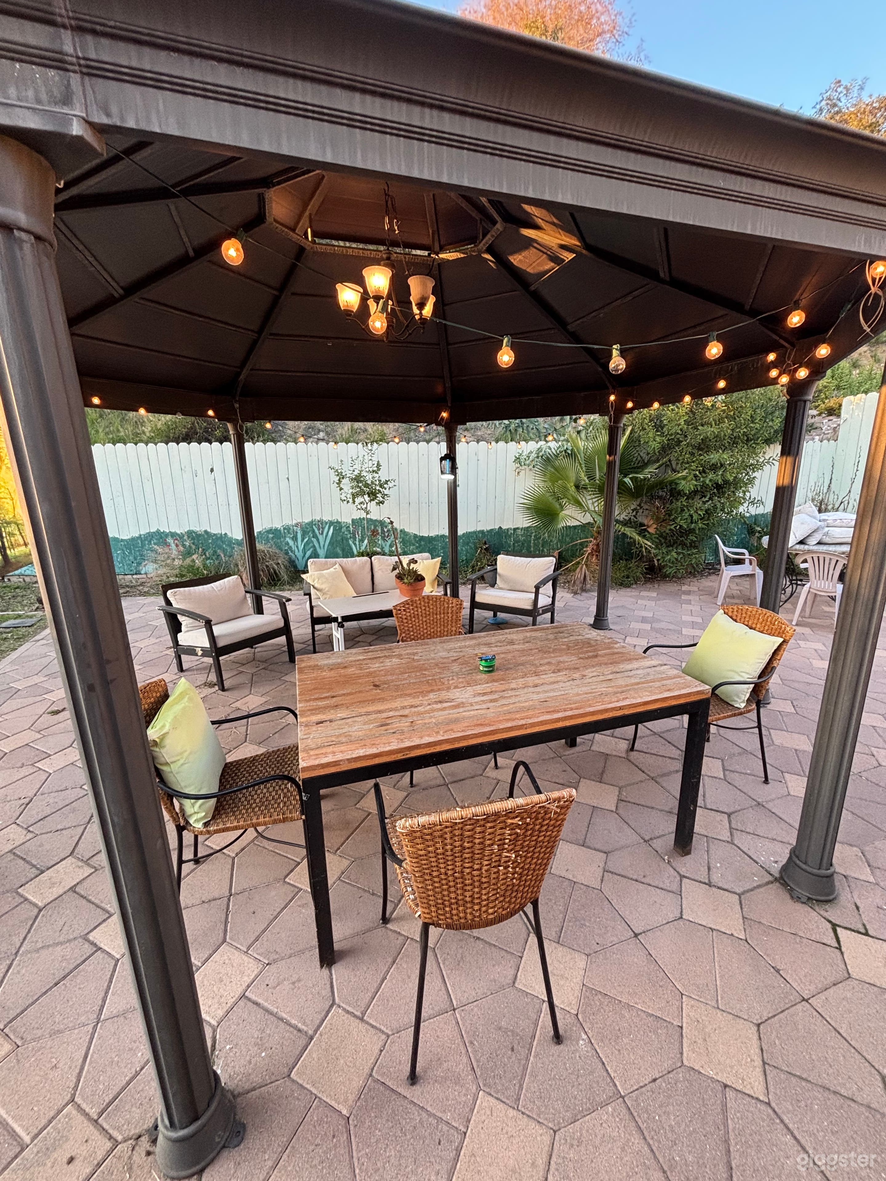 Cozy Backyard in the Hills Photo 2