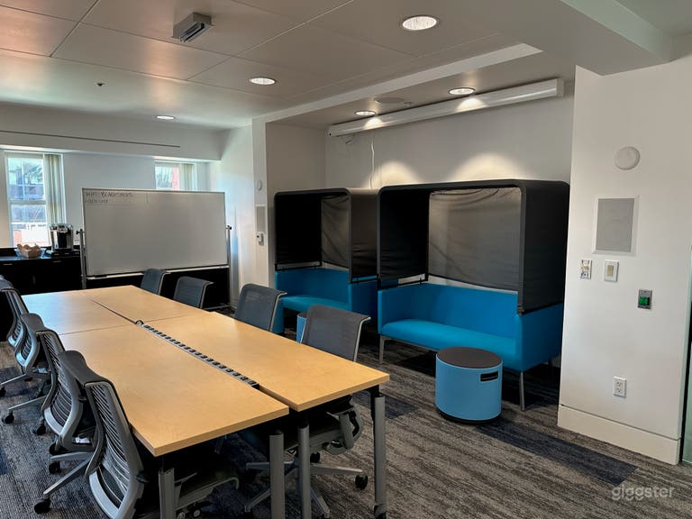  Flexible Event Space in Santa Monica 