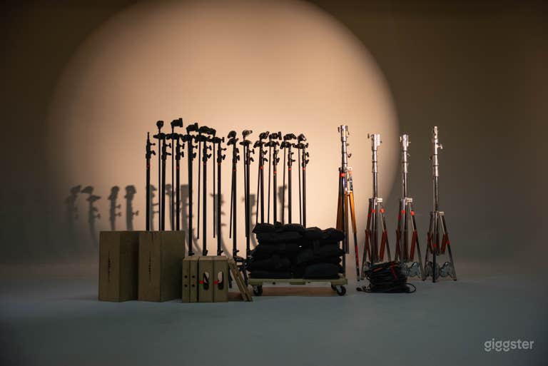  What&#x27;s included for Grip and Electric 