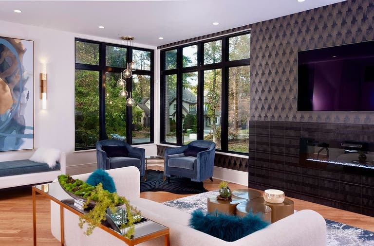  Contemporary Modern Home for Filming 