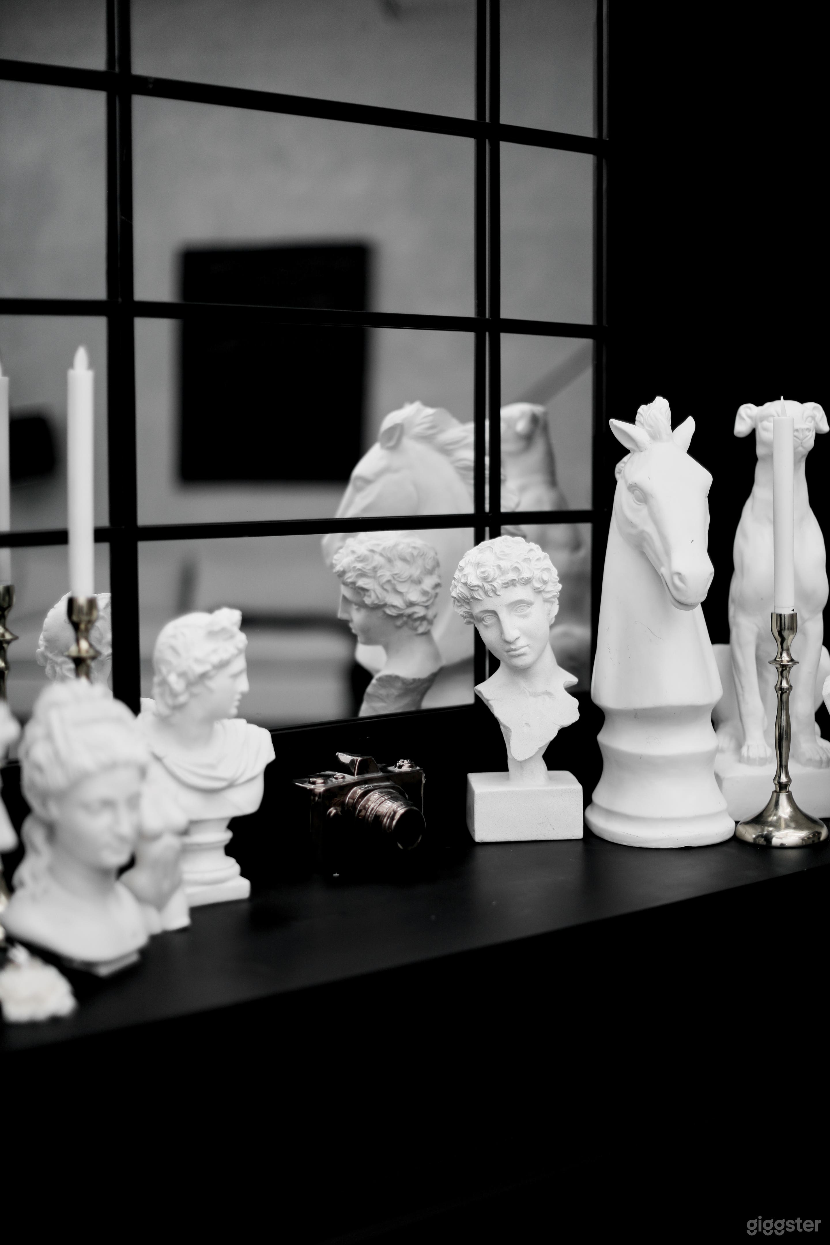 Monochromatic Multi-use Photo and Video Studio Photo 3