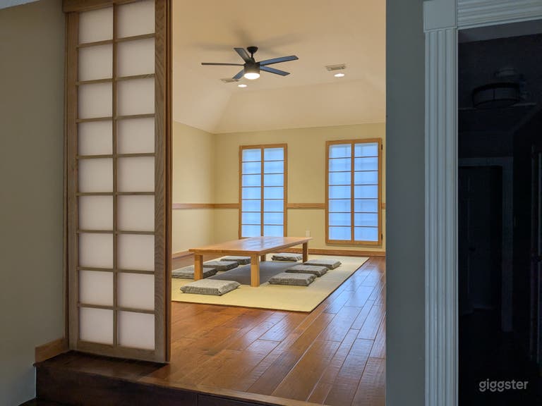  Sala de entretenimiento japonesa 