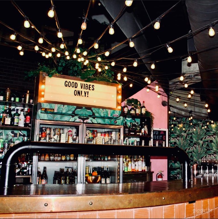  Warm & Inviting Bar – Miami After Dark Vibes in Toronto 