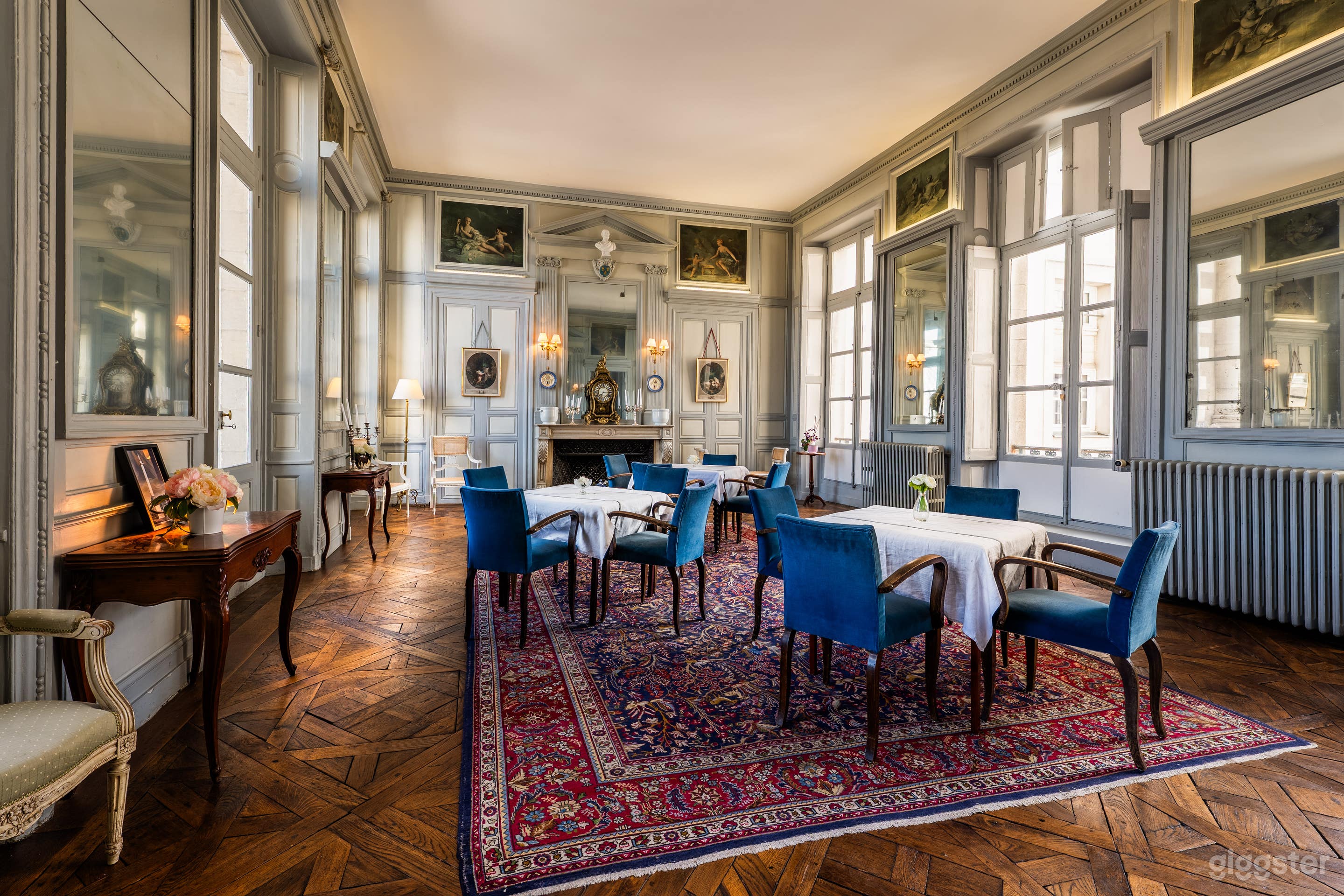 Photo de Salon des Dames et Terrasse 2