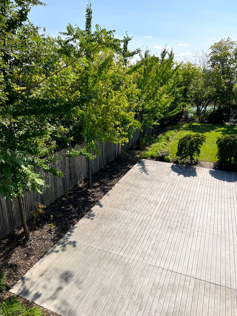  Private Patio &amp; Yard with River View 