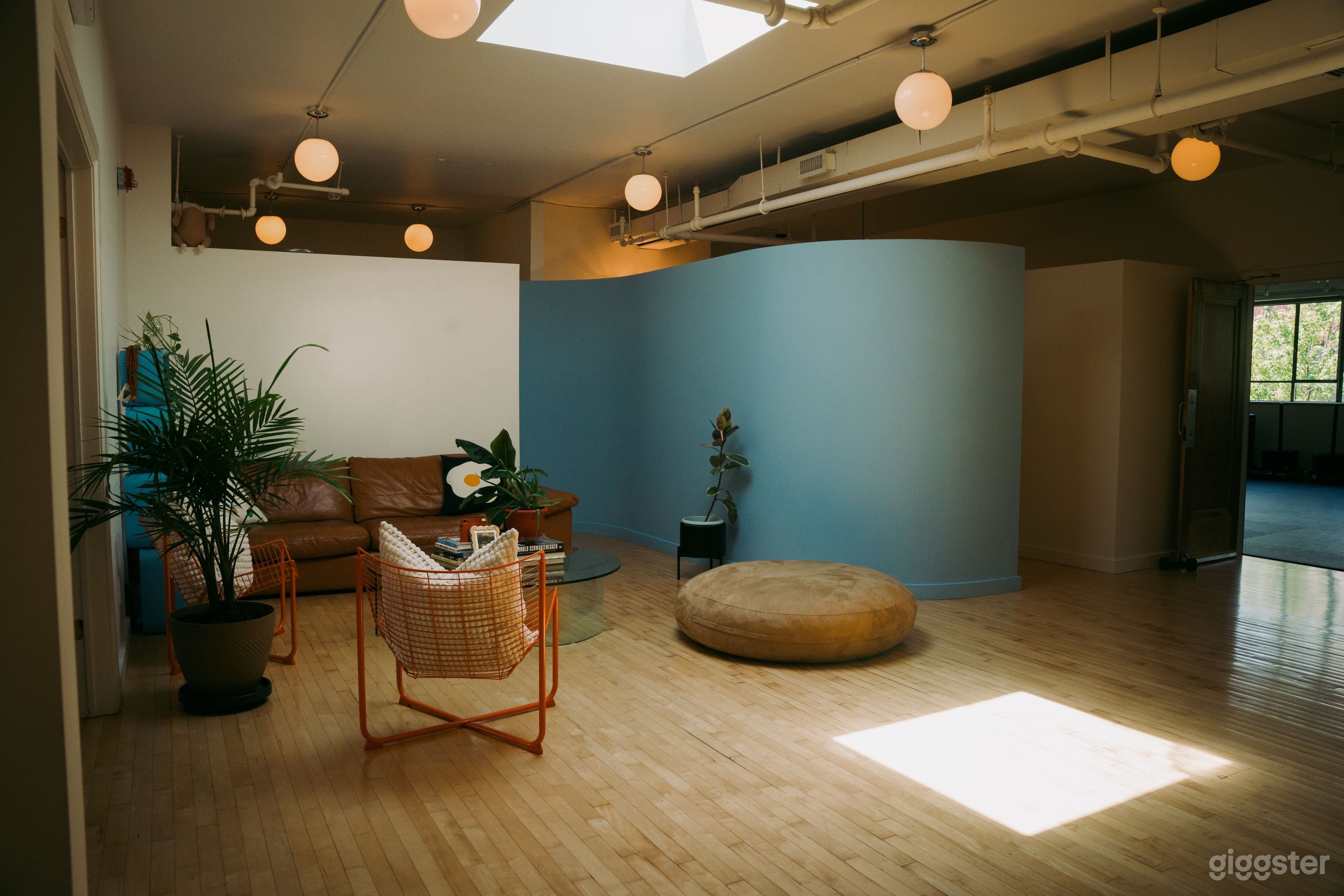 Bright Fitness Studio Photo 2