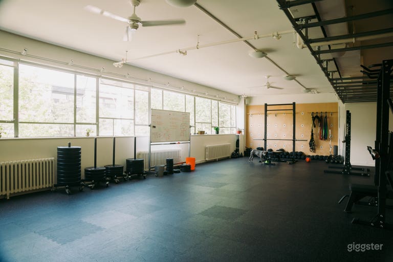  Bright Fitness Studio 