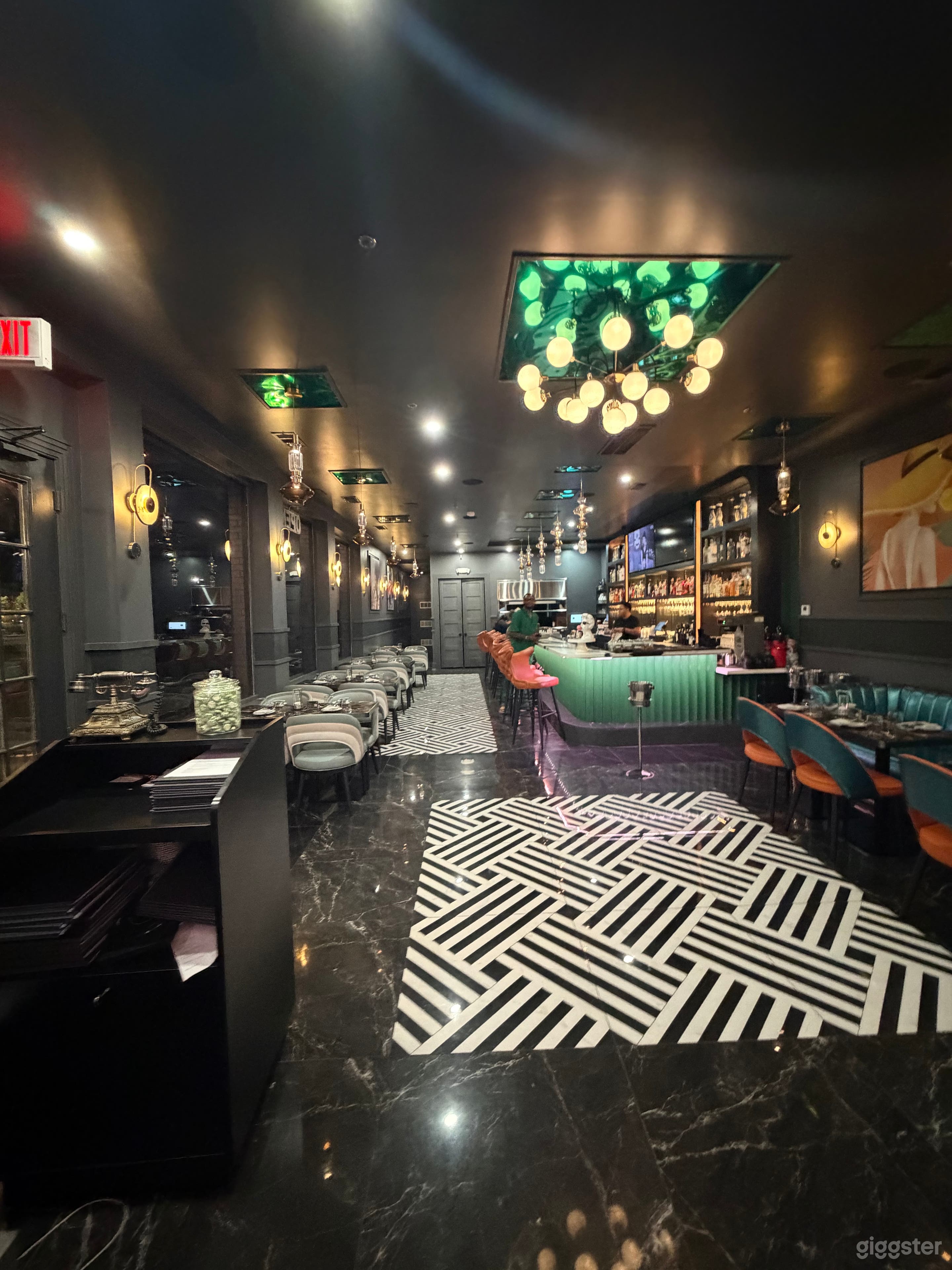 Upscale Restaurant in Alpharetta Photo 1