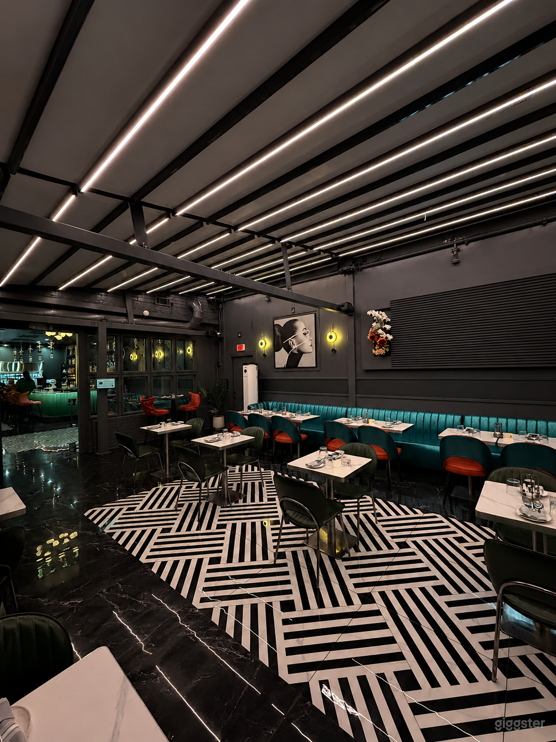 Upscale Restaurant in Alpharetta Photo 4