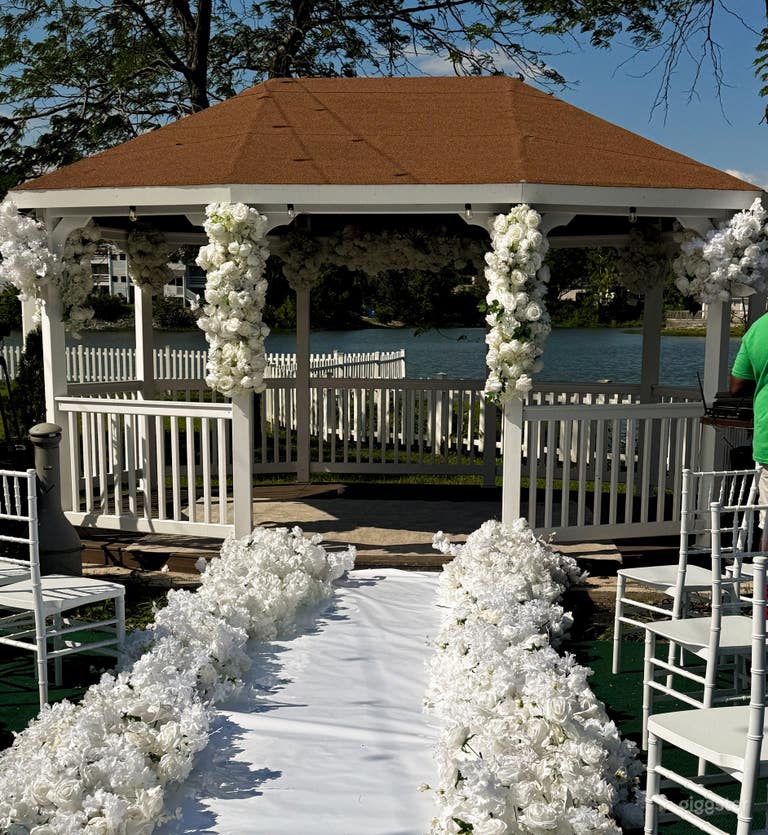  Willow Gazebo (With/Without Patio) 