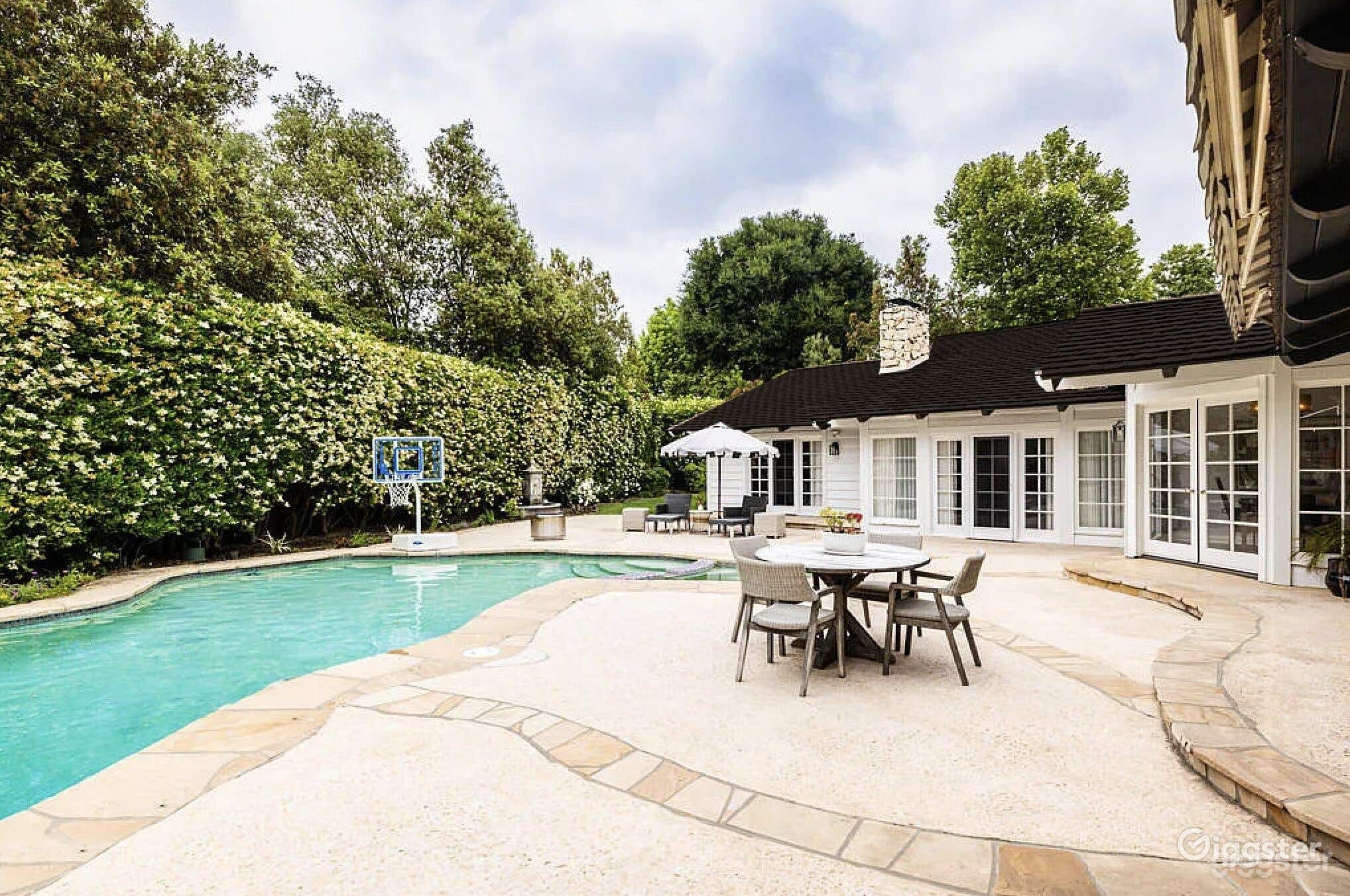 Large Backyard pool with mountain / canyon views Photo 4