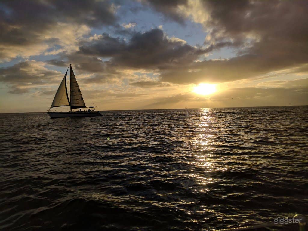 Private Yacht sails the Hawaiian Islands  Photo 4