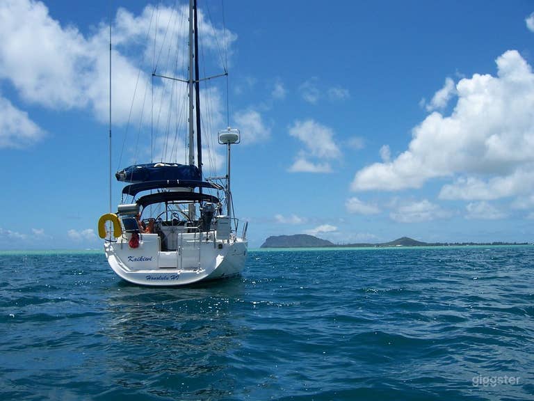  Private Yacht sails the Hawaiian Islands  